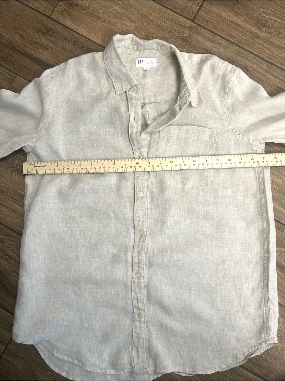 GAP Boyfriend Fit 100% Linen Button Down Shirt M Neutral Beige - Picture 7 of 9
